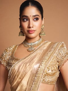 Janhvi Kapoor Is Real Life 'Param Sundari' In Golden Saree; See PICS