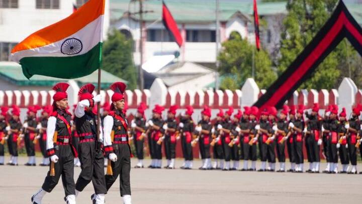 আগামী ১৫ অগাস্ট ভারতের ৭৯তম স্বাধীনতা দিবস উদযাপিত হতে চলেছে। দিল্লির লালকেল্লায় প্রধানমন্ত্রী প্রতি বছরের মত এই বছরও জাতির উদ্দেশে বক্তব্য রাখবেন।