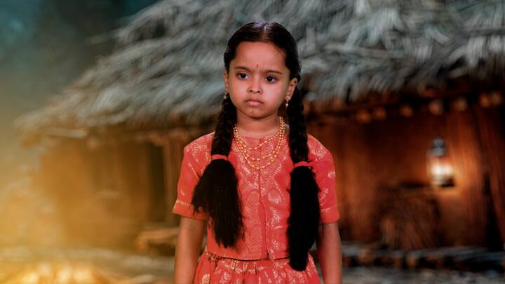 याच प्रवासात महादेव तिला दृष्टीची ताकद सांगतात जी ब्रह्मांडाचा ठाव घेऊ शकते किंवा त्याला भस्म करू शकते.