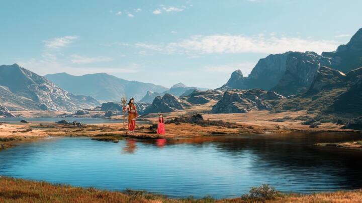 जगदंबेची स्थिर नजर दिव्याच्या ज्योतीत बदल घडवते आणि एक न भूतो न भविष्यती अद्भुत दृश्य निर्माण होते. जेव्हा जगदंबा पंचमहाभूतांवर प्रभुत्व मिळवते.