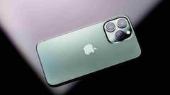 यहां कौड़ियों के भाव मिल रहे iPhones! MacBook पर भी मिल रहा जबरदस्त डिस्काउंट, जानें ऑफर डिटेल्स