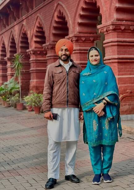 ਮੁਸ਼ਕਿਲ 'ਚ ਪੰਜਾਬ ਦਾ ਮਸ਼ਹੂਰ ਯੂਟਿਊਬਰ ਜੋੜਾ, ਪੁਲਿਸ ਦੀ ਪੁੱਛਗਿੱਛ ਤੋਂ ਬਾਅਦ ਪਤੀ ਲਾਪਤਾ...