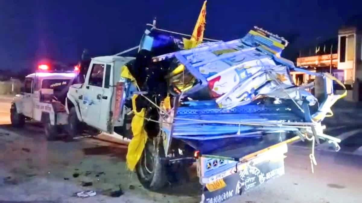 Accident: கொடூரம்.. 7 குழந்தைகள் உட்பட 11 பேர் பலி - கோயிலுக்கு சென்று திரும்பியபோது கோர விபத்து