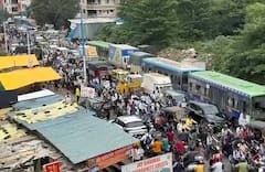 Pune Traffic: पुण्यात अनेक ठिकाणी भीषण वाहतूक कोंडी; वाहनांच्या लांब रांगा.., PHOTO