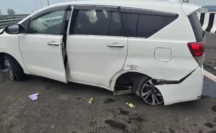 Punjab News: ਲੁਧਿਆਣਾ ਦੀ AAP ਵਿਧਾਇਕਾ ਦਾ ਐਕਸੀਡੈਂਟ: ਦਿੱਲੀ ਤੋਂ ਵਾਪਸੀ ਦੌਰਾਨ ਕਾਰ ਡਿਵਾਈਡਰ ਨਾਲ ਟਕਰਾਈ, ਹਸਪਤਾਲ 'ਚ ਭਰਤੀ