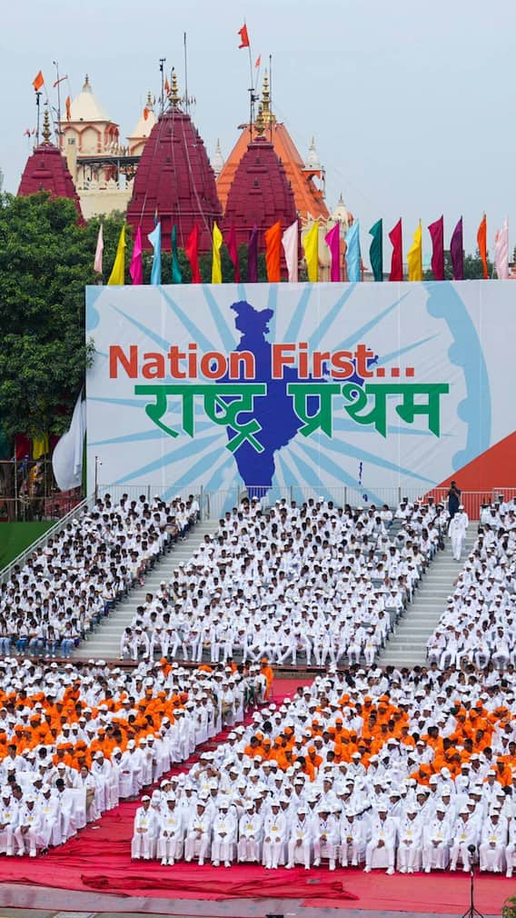 15 अगस्त पर ध्वजारोहण करते हैं या झंडोत्तोलन?