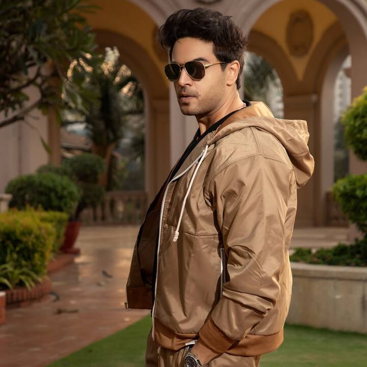 Master Chef Winner and Anupama fame Gaurav Khanna has also been described as the confirmed participant of Bigg Boss 19. According to Bigg Boss latest news, actor can enter Bigg Boss house this season.