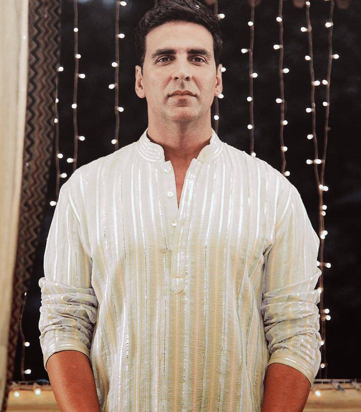 Akshay Kumar was also working on 'Welcome to the Jungle', the third film of 'Welcome' franchise. Some scenes of the film were to be shot in Kashmir but the shooting was canceled due to the terrorist attack in Pahalgam on 22 April.