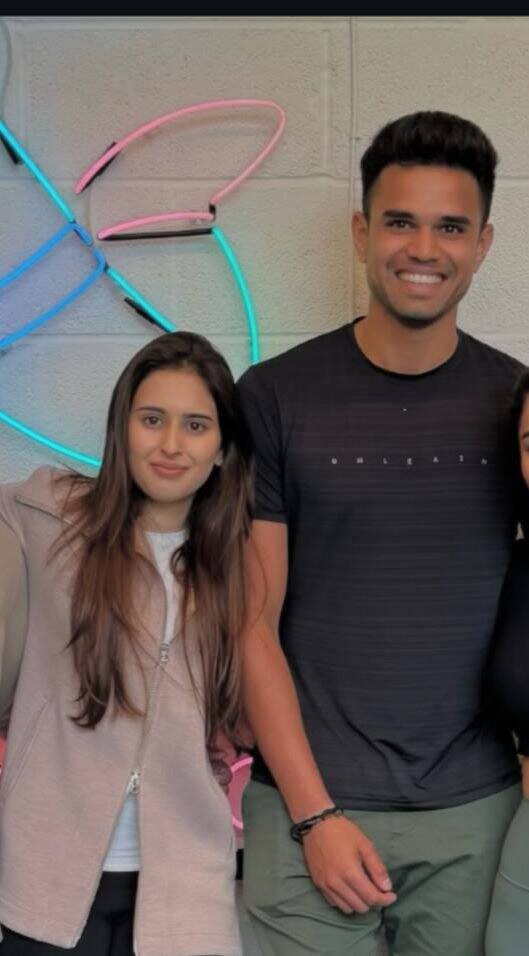 সচিন তেন্ডুলকরের পুত্রবধূ, কে এই সানিয়া চন্দোক?