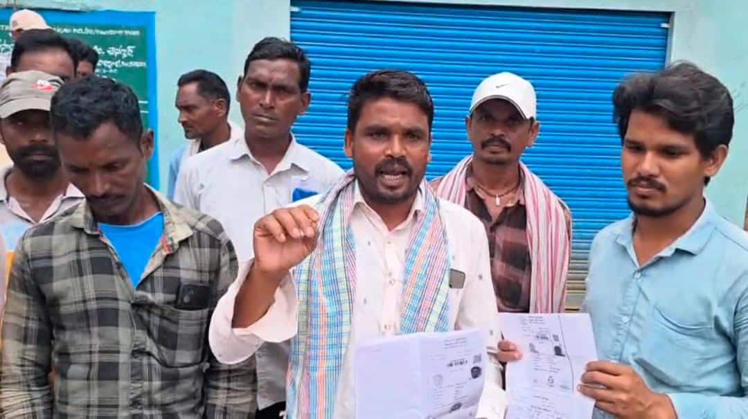 Mancherial Latest News: మంచిర్యాల జిల్లాలో ఎరువుల కష్టాలు- యూరియా కోసం రైతుల బారులు- ప్రభుత్వంపై బీఆర్‌ఎస్‌ ఫైర్