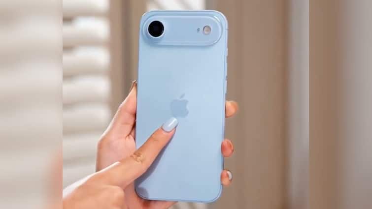 <div>iPhone 17 Air Leaks: From Price In India To Specifications, Here's What You Can Expect</div>