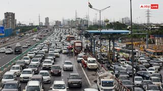 Delhi Rain: झमाझम बारिश ने दिल्ली को किया ठप, सड़कें पानी-पानी और लंबा जाम, पुलिस ने क्या कहा?