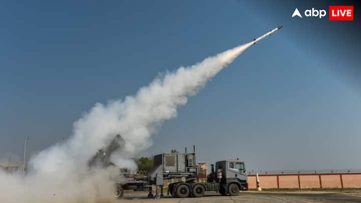 India also has a indigenously developed Akash missile system, which can destroy any of its goals in a shock by a range of 30 to 45 km. This missile system is so powerful that any enemy has the ability to kill the fighter jets, drones, cruise and ballistic missiles in the air itself. The Indian Army used it to destroy the drone from Pakistan during Operation Sindoor.