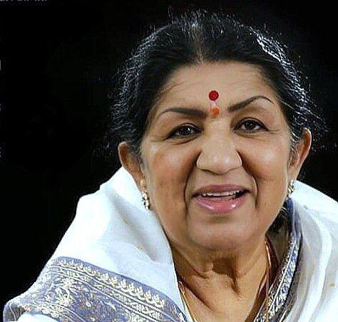 Ae Mere Watan Ke Logon : गानसम्राज्ञी लता मंगेशकर यांनी गायलेलं हे गाणं प्रत्येक भारतीयांच्या डोळ्यांत पाणी येण्यावाचून राहत नाही.