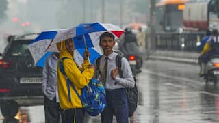 UP Weather: यूपी में मानसून का रौद्र रूप! अगले 48 घंटे भारी, कई जिलों में भारी बारिश और वज्रपात की चेतावनी