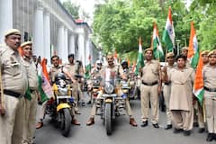दिल्ली पुलिस का 'हर घर तिरंगा' अभियान, देशभक्ति का जज्बा और सुरक्षा का संकल्प