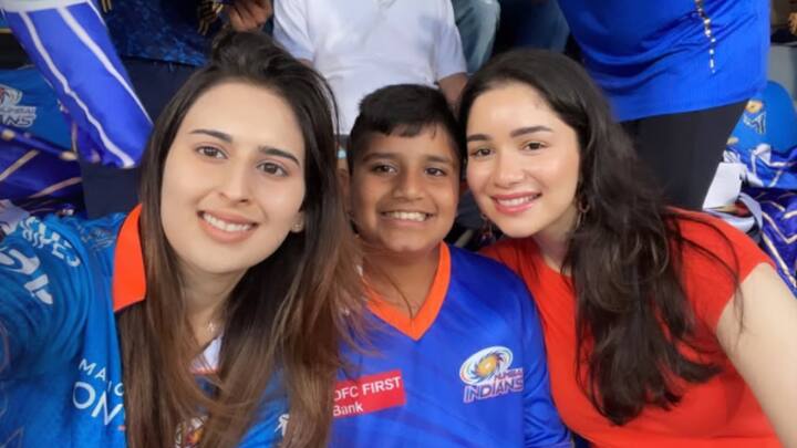 Arjun tendulkar fiancee saaniya chandok unseen Pics: देखें अर्जुन तेंदुलकर की मंगेतर सानिया चंडोक की 6 फोटो, जो आपने पहले नहीं देखी होगी. वह अर्जुन के साथ सारा तेंदुलकर की भी अच्छी दोस्त हैं.
