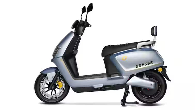 ஓலா-எத்தருக்கு சவால் விடும் ஒடிஸி.. கம்மி ரேட்டில்.. 130 கிமீ ரேஞ்சுடன் – இந்தியாவில் அறிமுகமான ஒடிஸி சன் இ-ஸ்கூட்டர்!"