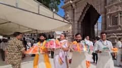 Kashi Vishwanath Dham Sends Special Gifts To Mathura For Janmashtami 2025, Watch