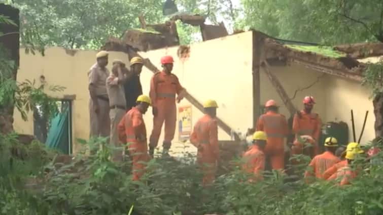 5 Killed In Dargah Wall Collapse Near Humayun’s Tomb In Delhi