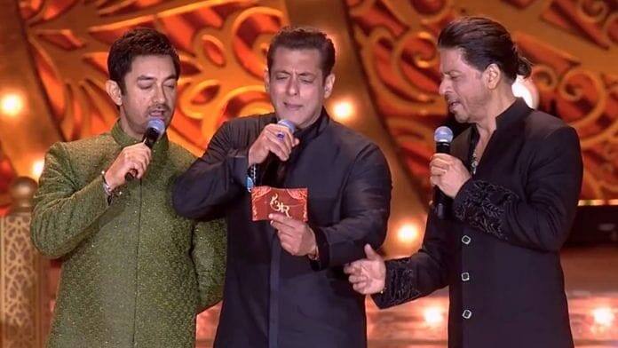 इस लिस्ट में मिस्टर परफेक्शनिस्ट आमिर खान, किंग ऑफ रोमांस शाहरुख खान और सलमान खान का नाम भी शामिल हैं. आज भी तीनों की तगड़ी फैन फॉलोविंग देखने को मिलती है. आज भी ये तीनों यंगस्टर्स को टक्कर देते हैं.