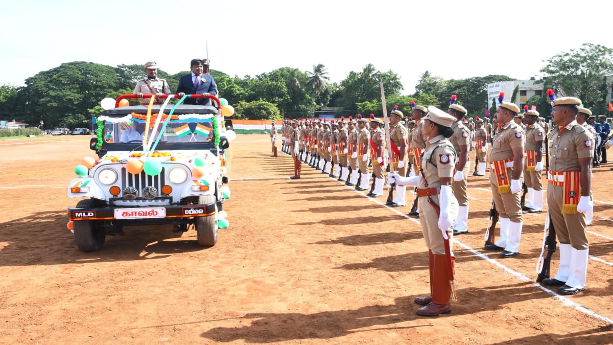 மயிலாடுதுறையில் சுதந்திர தின கொண்டாட்டம்: 10 கோடி நலத்திட்ட உதவிகள், மாணவர்களின் கலை நிகழ்ச்சிகள் - முழு விவரம்!