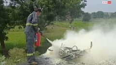 फिरोजाबाद में NH-19 पर 2 बाइकों की टक्कर, दर्दनाक हादसे में एक युवक की जिंदा जलकर मौत और 3 घायल