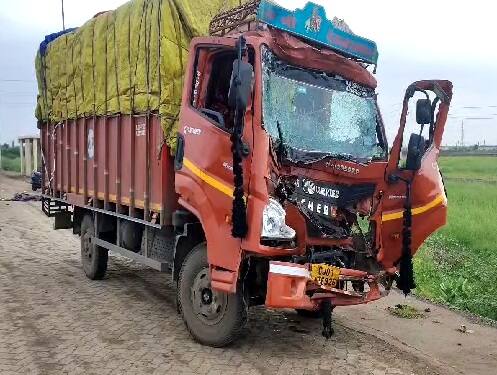 Accident : ભાવનગર-અમદાવાદ નેશનલ હાઈવે પર અકસ્માત, 15 લોકોને ઈજા, એકનું મૃત્યુ Accident on Bhavnagar-Ahmedabad National Highway, 15 people injured, one dead Accident : ભાવનગર-અમદાવાદ નેશનલ હાઈવે પર અકસ્માત, 15 લોકોને ઈજા, એકનું મૃત્યુ