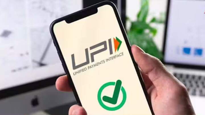 আগামী ১ অক্টোবর থেকে এনপিসিআইয়ের নির্দেশে এই সুবিধে বন্ধ হয়ে যাচ্ছে পিয়ার টু পিয়ার লেনদেনের ক্ষেত্রে।