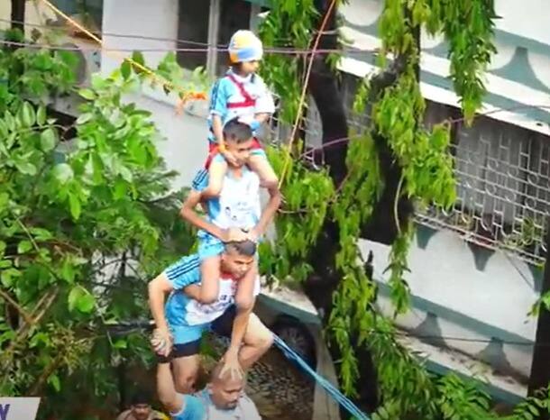 जय जवान मंडळ चार एक्के लावताना