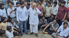 MP के रतलाम में गोवंश के अवशेष मिलने से बवाल, हिंदू संगठनों ने किया हंगामा, पुलिस तैनात