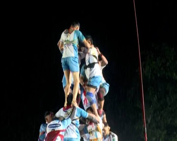 याच पार्श्वभूमीवर शिंदे गटाचे नेते प्रताप सरनाईक यांनी आयोजित केलेल्या प्रो-गोविंदा स्पर्धेतून जय जवानला वगळण्यात आले.