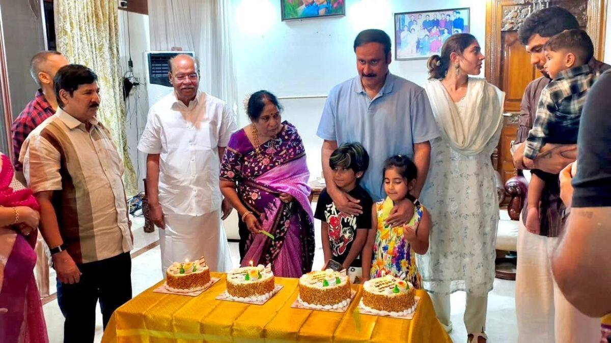 Anbumani Ramadoss: ”ராமதாஸிற்கு அதிகாரம்லாம் இல்லை” கேக் வெட்டி வேட்டு வைத்த அன்புமணி - ஷாக் ஆன அய்யா..