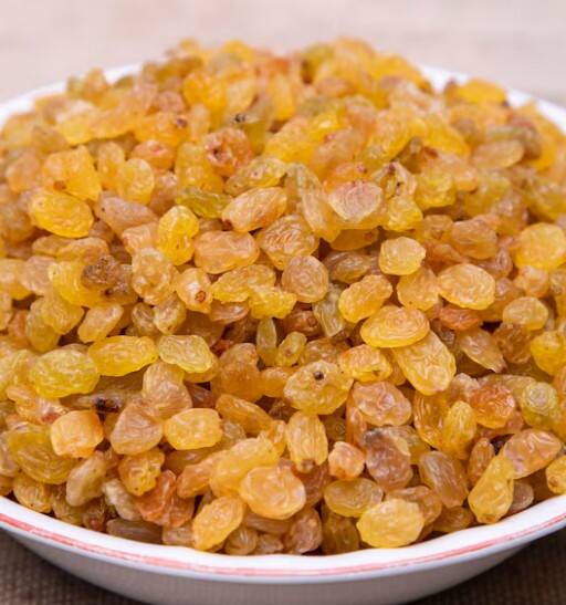 ਭਿੱਜੀ ਹੋਈ ਕਿਸ਼ਮਿਸ਼ ਖਾਣਾ ਸਿਹਤ ਲਈ ਵਰਦਾਨ! ਹੱਡੀਆਂ ਦੀ ਕਮਜ਼ੋਰੀ ਤੋਂ ਲੈ ਕੇ ਅਨੀਮੀਆ ਦੀ ਸਮੱਸਿਆ ਹੁੰਦੀ ਦੂਰ