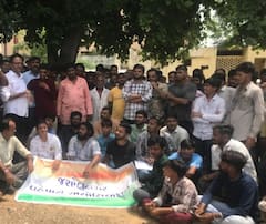 Ahmedabad News:ડિમોલિશન દરમિયાન આત્મવિલોપન કરનાર મહિલાનું સારવાર દરમિયાન મૃત્યુ