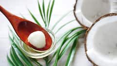 त्वचेसाठी नारळाचं तेल किती उपयोगी? जाणून घ्या!