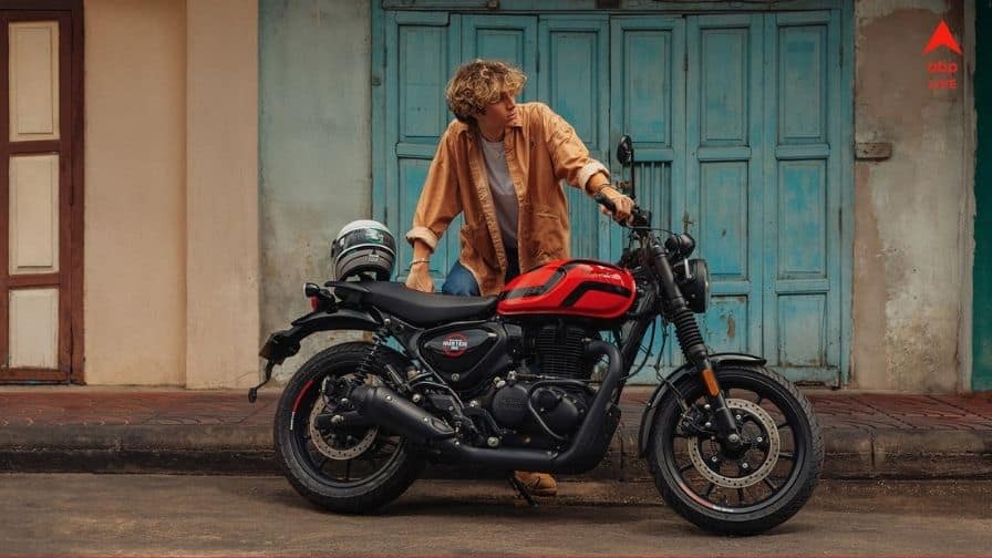 Royal Enfield Hunter 350 Upgraded Version Launched New Price 1 Lakh 77 Thousand How To Book Royal Enfield Bike: রয়্যাল এনফিল্ডের এই জনপ্রিয় মডেলের চাহিদা তুঙ্গে, নতুন অবতারে বাজারে আসতেই উন্মাদনা ! দাম কি বাড়ল ?