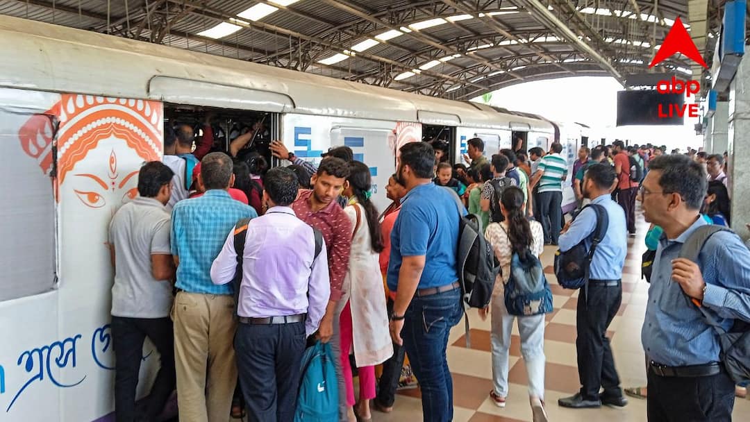 Kolkata Metro Tenders called infrastructure renovation Kolkata Metro: মেট্রো রেলের ট্র্য়াকের হাল নিয়ে সমীক্ষায় চিন্তা, সংস্কারে ডাকা হল টেন্ডার