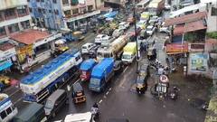 Mumbai Goa Highway Traffic: मुंबई गोवा हायवेवर मोठी वाहतूक कोंडी, पावसाने वाहनांचा वेग मंदावला, लांबच लांब रांगा, Photos