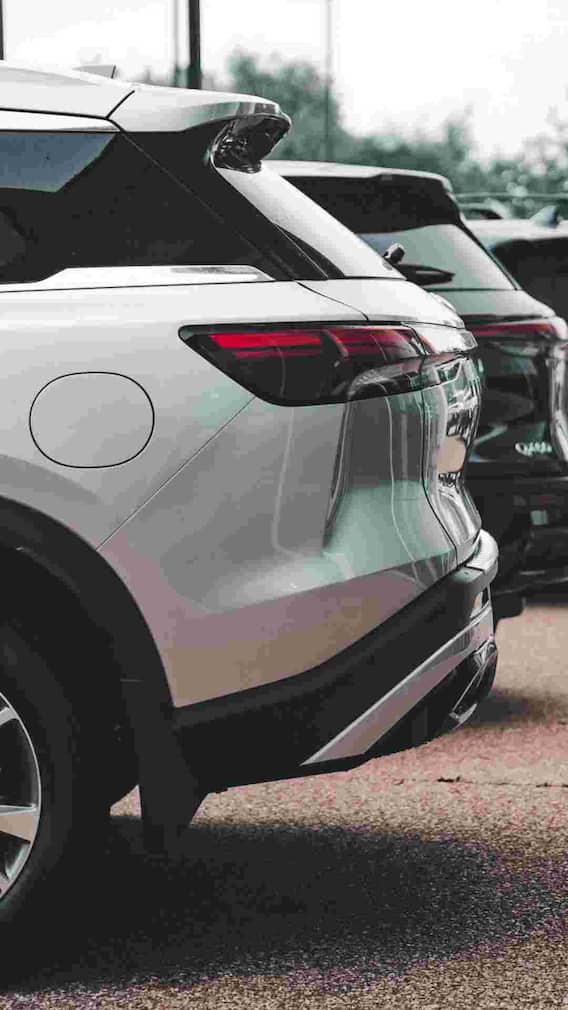 फॉर्च्यूनर गाडीवर किती टॅक्स लागतो?