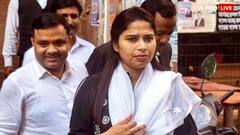 सपा से निकाले जाने पर भड़कीं पूजा पाल, कहा- 'सदन में अतीक अहमद का नाम लेने की मिली सजा'