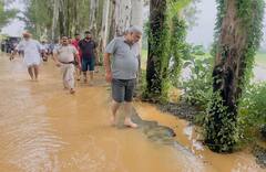 Punjab News: ਕਠੂਆ ‘ਚ ਬੱਦਲ ਫਟਣ ਕਾਰਨ ਪਠਾਨਕੋਟ ਦੇ ਅੱਠ ਪਿੰਡਾਂ ‘ਚ ਵੜਿਆ ਪਾਣੀ, ਘਰ ਤੇ ਫਸਲਾਂ ਡੁੱਬੀਆਂ, ਤਿੰਨ ਦਿਨਾਂ ਤੱਕ ਭਾਰੀ ਮੀਂਹ ਦੀ ਚੇਤਾਵਨੀ