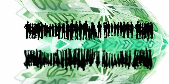 ఆర్టిఫిషియల్ ఇంటెలిజెన్స్ (AI) మన పని విధానాలను మార్చడమే కాకుండా ఉద్యోగాలను కూడా పోగొడుతోంది. దీంతో ఏం చేయాలనే ఆలోచన చాలా మందిలో ఉంది. ఇప్పుడు మీ ఉద్యోగం పొందినా ఇంటి వద్దే ఉంటూ డబ్బులు సంపాదించే మార్గం ఉంది.