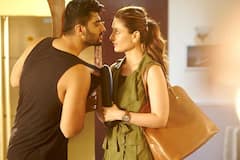 इन शादीशुदा एक्ट्रेस ने फिल्मों में पार की सारी हदें, दिए खूब इंटीमेट सीन