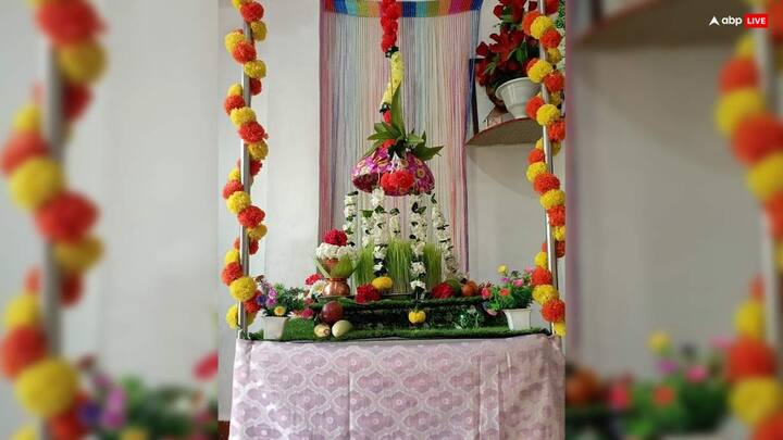 फुलेरा, प्रकृति की प्रचुरता और देवी पार्वती के प्रति समर्पण का प्रतीक है. मान्यता है कि जो स्त्रियां अगर किसी कारणवश हरतालिका तीज पर पूजन और व्रत नहीं कर पा रहे हैं और अगर इस दिन फुलेरा के दर्शन कर ले तो उसे शिव-पार्वती का पूर्ण रूप से आशीर्वाद मिलता है.