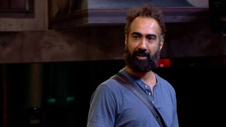 The actor continued to do the TV show even after his film success. Ranveer appeared as a contestant in 'Khatron Ke Khiladi' (season 5) and in 2024 in 'Bigg Boss OTT 3', where his simplicity caught the attention of the audience. Every time it is TV or cinema, he has attracted everyone's attention with his powerful performance.