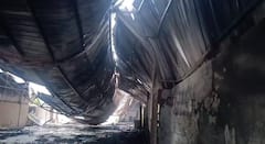 Ahilyanagar Fire: अहिल्यानगरमध्ये फर्निचरच्या दुकानाला भीषण आग, एकाच कुटुंबातील पाच जणांचा होरपळून मृत्यू