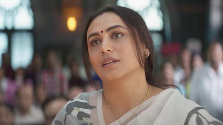 In 'Mrs. Chatterjee Verses Norway', Rani Mukherjee received a lot of praise with her character. This film is based on the true incident in the life of a woman named Sagarika Bhattacharya. Who also fights foreign authorities to protect her children. She brings her children back after fighting a long battle when her children are snatched away by Norway officials. You can watch this film on Netflix.