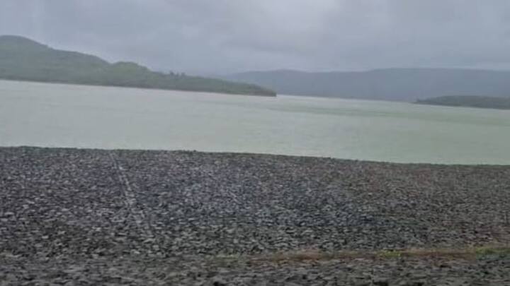 चांदोली धरणात 12244 पाण्याची आवक होत असून धरण 91.80 टक्के भरलं आहे.