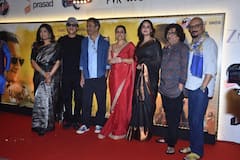 Parineeta Re-Release Event: लाल परी बनकर पहुंचीं विद्या बालन, तो सफेद सिल्क साड़ी में रेखा ने ढाया कहर, देखें तस्वीरें